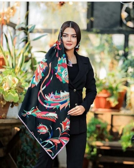 روسری ابریشم توییل دور دست دوز کد 60175352
